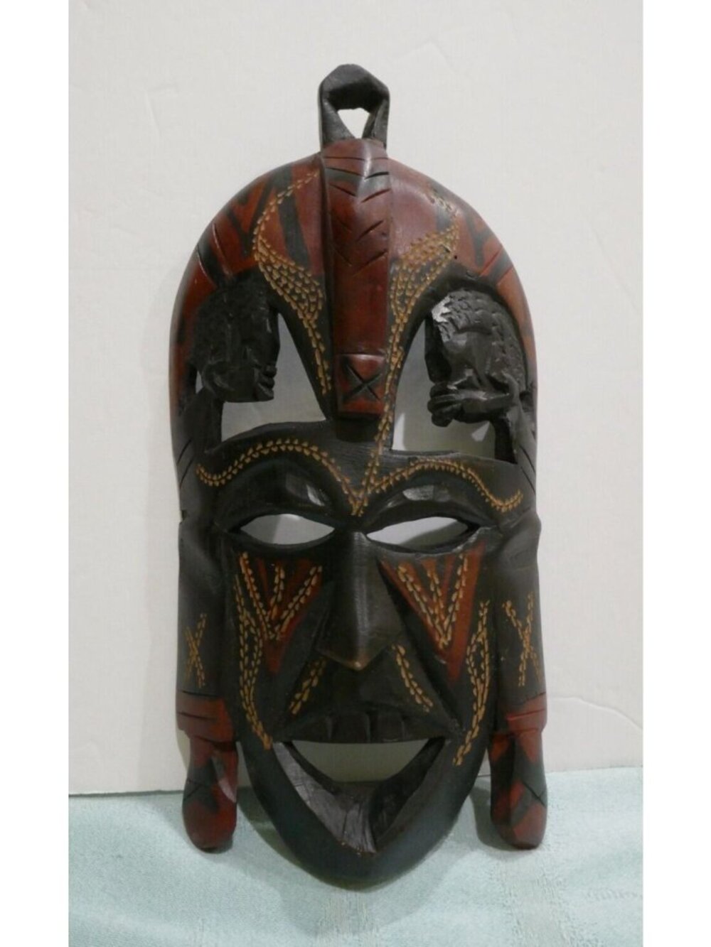 Vintage Maasai Jambo Kenya Hand Carved Wooden Mask - Tribal Wall Art Decor 9.5”